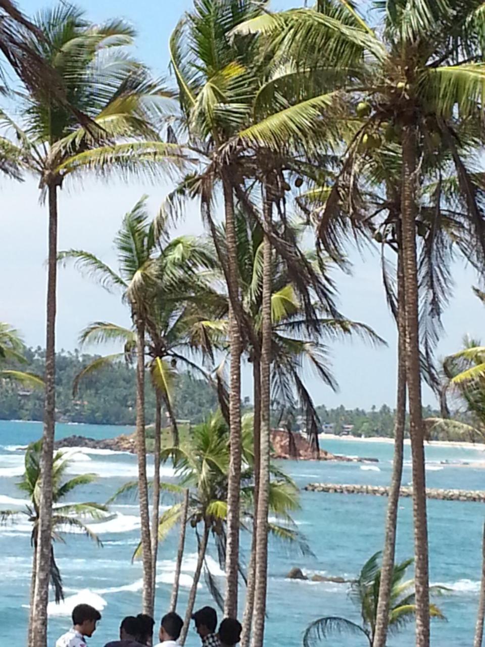 Methusha Holiday House Mirissa Buitenkant foto